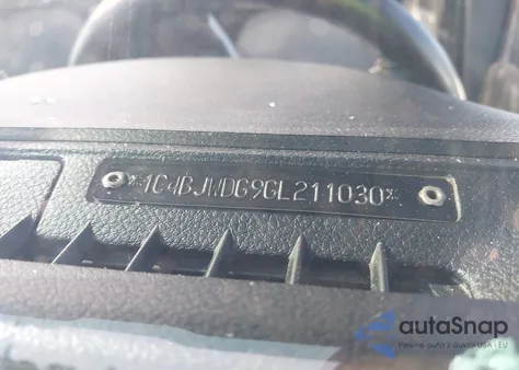 2016 Jeep Wrangler Unlimited Freedom from USA, damaged, VIN 1C4BJWDG9GL211030